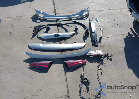 2018 Toyota Rav4 Xle из США, поврежденный, VIN JTMWFREV2JD132897